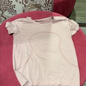 Lululemon Athletica Soft Pink Short Sleeve Tee